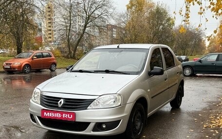 Renault Logan I, 2012 год, 680 000 рублей, 1 фотография