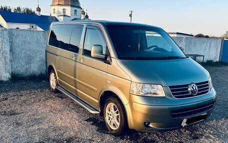 Volkswagen Multivan T5, 2007 год, 1 800 000 рублей, 1 фотография