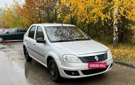 Renault Logan I, 2012 год, 680 000 рублей, 3 фотография