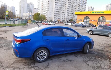 KIA Rio IV, 2018 год, 1 300 000 рублей, 8 фотография