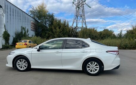 Toyota Camry, 2020 год, 2 650 000 рублей, 2 фотография