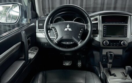 Mitsubishi Pajero IV, 2012 год, 2 398 000 рублей, 23 фотография