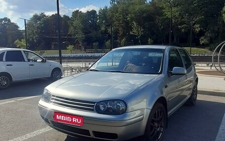 Volkswagen Golf IV, 2001 год, 550 000 рублей, 3 фотография