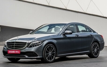 Mercedes-Benz C-Класс, 2019 год, 3 200 000 рублей, 1 фотография