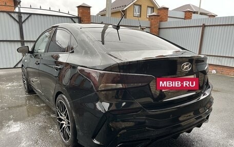 Hyundai Solaris II рестайлинг, 2018 год, 1 500 000 рублей, 4 фотография