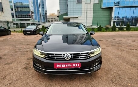 Volkswagen Passat B8 рестайлинг, 2018 год, 2 520 000 рублей, 12 фотография