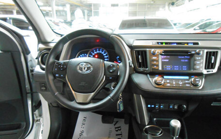 Toyota RAV4, 2012 год, 1 780 000 рублей, 8 фотография