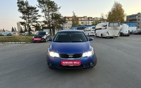 KIA Cerato III, 2009 год, 640 000 рублей, 2 фотография