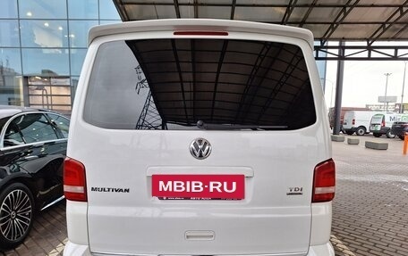 Volkswagen Multivan T5, 2013 год, 2 900 000 рублей, 3 фотография