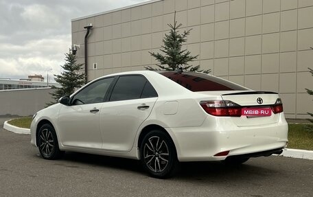 Toyota Camry, 2017 год, 2 550 000 рублей, 6 фотография