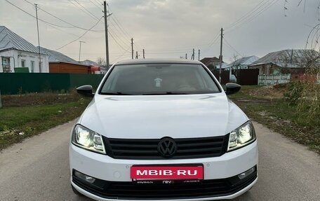 Volkswagen Passat B7, 2013 год, 2 000 000 рублей, 4 фотография