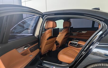 BMW 7 серия, 2017 год, 3 500 000 рублей, 6 фотография