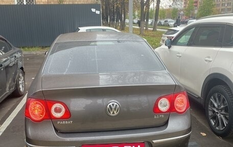 Volkswagen Passat B6, 2007 год, 660 000 рублей, 2 фотография