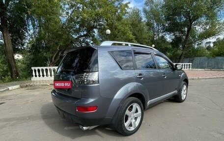 Mitsubishi Outlander III рестайлинг 3, 2007 год, 1 550 000 рублей, 10 фотография