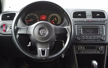 Volkswagen Polo VI (EU Market), 2013 год, 850 000 рублей, 15 фотография