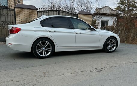 BMW 3 серия, 2013 год, 2 350 000 рублей, 3 фотография