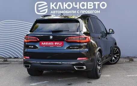 BMW X5, 2019 год, 6 680 000 рублей, 2 фотография