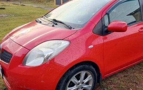 Toyota Yaris III рестайлинг, 2008 год, 649 000 рублей, 6 фотография