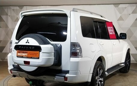 Mitsubishi Pajero IV, 2011 год, 2 449 000 рублей, 3 фотография