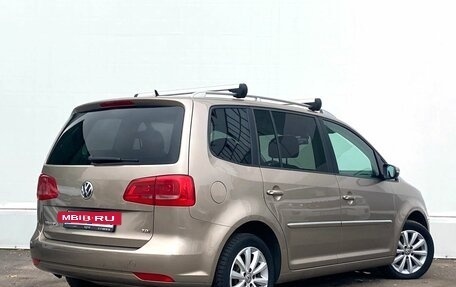 Volkswagen Touran III, 2014 год, 1 525 700 рублей, 2 фотография