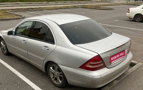 Mercedes-Benz C-Класс, 2001 год, 600 000 рублей, 4 фотография