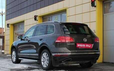 Volkswagen Touareg III, 2015 год, 3 195 000 рублей, 4 фотография