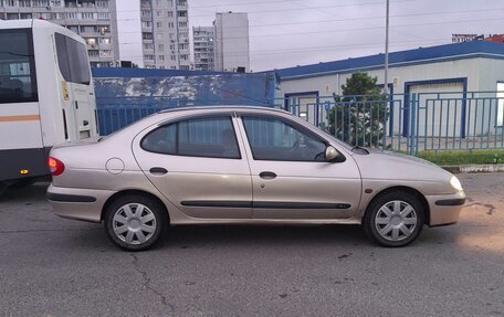 Renault Megane II, 2001 год, 350 000 рублей, 2 фотография