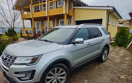 Ford Explorer VI, 2017 год, 2 433 000 рублей, 2 фотография