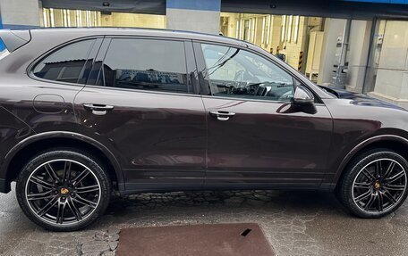 Porsche Cayenne III, 2016 год, 5 500 000 рублей, 4 фотография