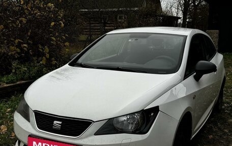 SEAT Ibiza IV рестайлинг 2, 2014 год, 650 000 рублей, 1 фотография