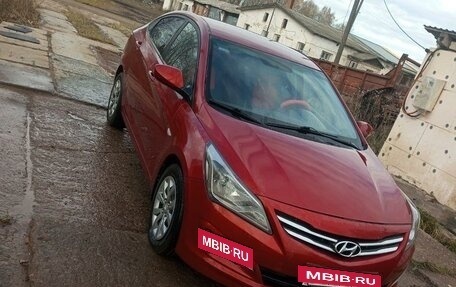 Hyundai Solaris II рестайлинг, 2016 год, 950 000 рублей, 2 фотография