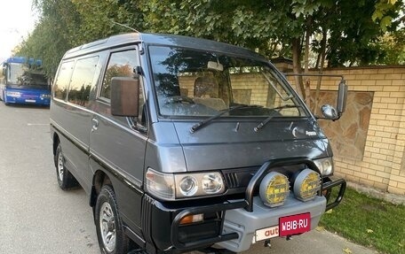 Mitsubishi Delica III, 1991 год, 570 000 рублей, 2 фотография