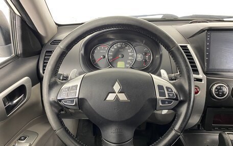 Mitsubishi Pajero Sport II рестайлинг, 2012 год, 1 890 000 рублей, 19 фотография