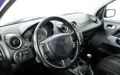 Ford Fiesta, 2005 год, 349 000 рублей, 11 фотография