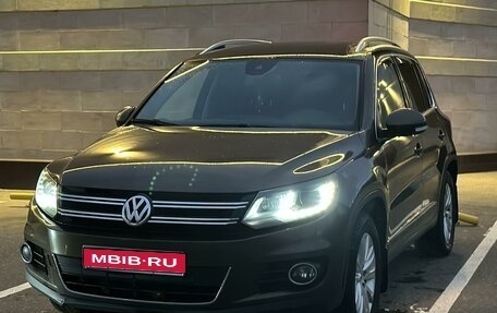 Volkswagen Tiguan I, 2014 год, 1 770 000 рублей, 1 фотография