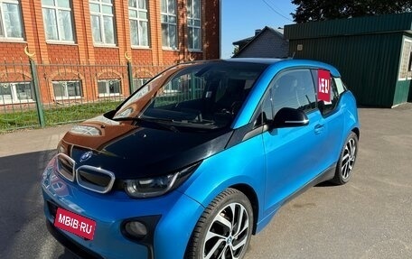 BMW i3 I01 рестайлинг, 2017 год, 1 999 900 рублей, 6 фотография