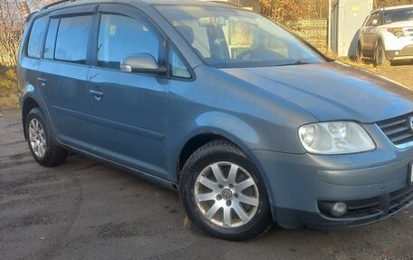 Volkswagen Touran III, 2004 год, 350 000 рублей, 9 фотография