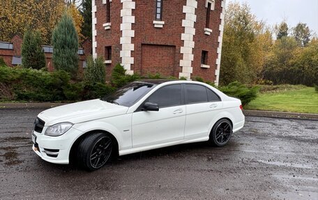 Mercedes-Benz C-Класс, 2012 год, 1 600 000 рублей, 3 фотография