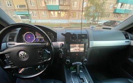 Volkswagen Touareg III, 2007 год, 1 087 000 рублей, 12 фотография