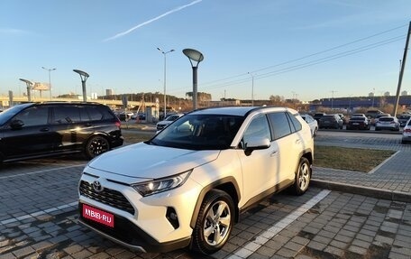 Toyota RAV4, 2021 год, 3 550 000 рублей, 1 фотография