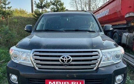 Toyota Land Cruiser 200, 2013 год, 4 400 000 рублей, 2 фотография