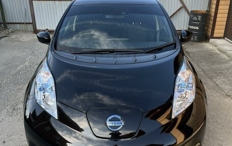 Nissan Leaf I, 2016 год, 830 000 рублей, 1 фотография