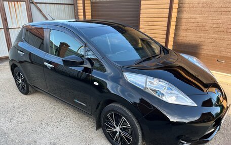 Nissan Leaf I, 2016 год, 830 000 рублей, 2 фотография