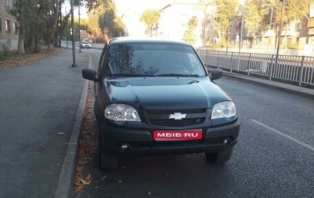 Chevrolet Niva I рестайлинг, 2012 год, 600 000 рублей, 1 фотография