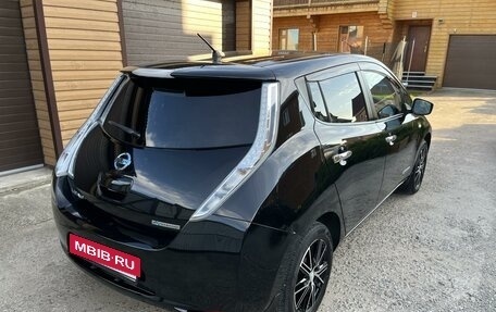 Nissan Leaf I, 2016 год, 830 000 рублей, 4 фотография