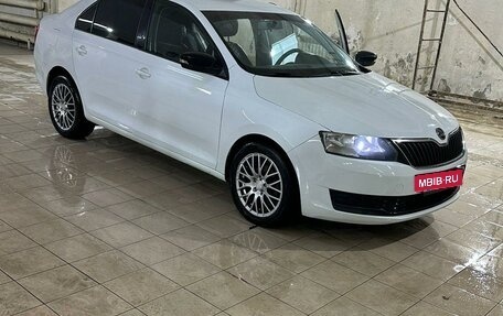 Skoda Rapid I, 2018 год, 1 090 000 рублей, 4 фотография