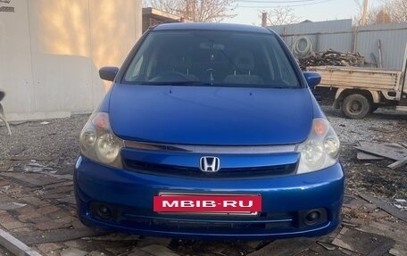 Honda Stream I рестайлинг, 2004 год, 690 000 рублей, 4 фотография