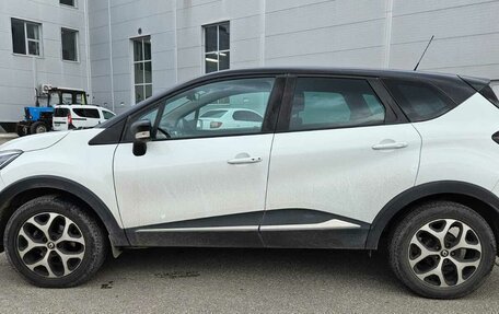 Renault Kaptur I рестайлинг, 2016 год, 1 600 000 рублей, 7 фотография