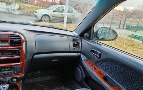 Hyundai Sonata IV рестайлинг, 2006 год, 550 000 рублей, 3 фотография