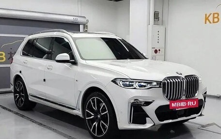 BMW X7, 2021 год, 9 890 000 рублей, 3 фотография